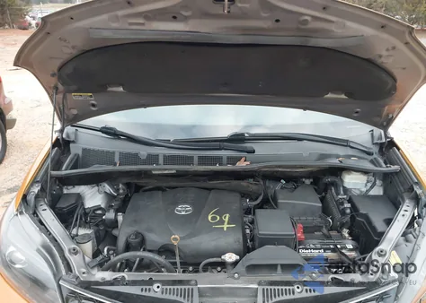 2020 Toyota Sienna Se Premium from USA, damaged, VIN 5TDXZ3DC2LS026210